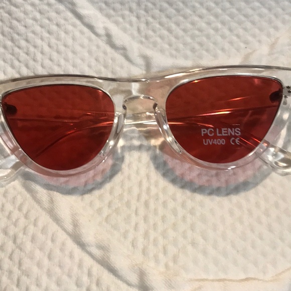 Retro Vintage 1990s Cat Eye Sunglasses main image 6